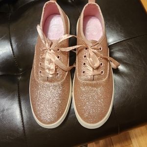 Pink Sparkly Sneaks!